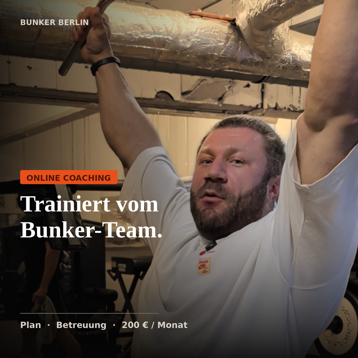 Online Coaching vom Bunker-Team – Dustin am Latzug im Bunker Berlin